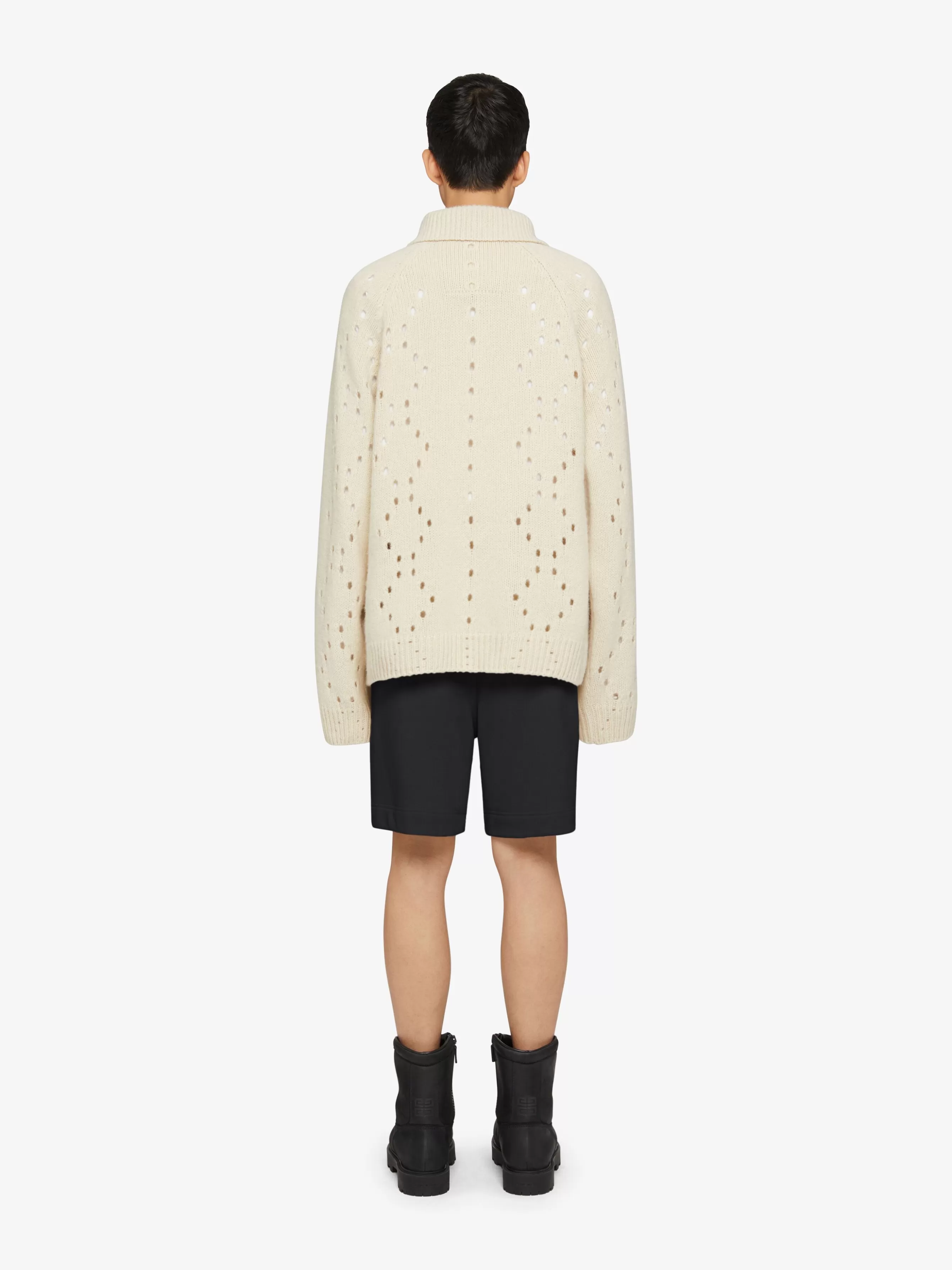 GIVENCHY Shorts-4G Stars bermuda shorts in fleece