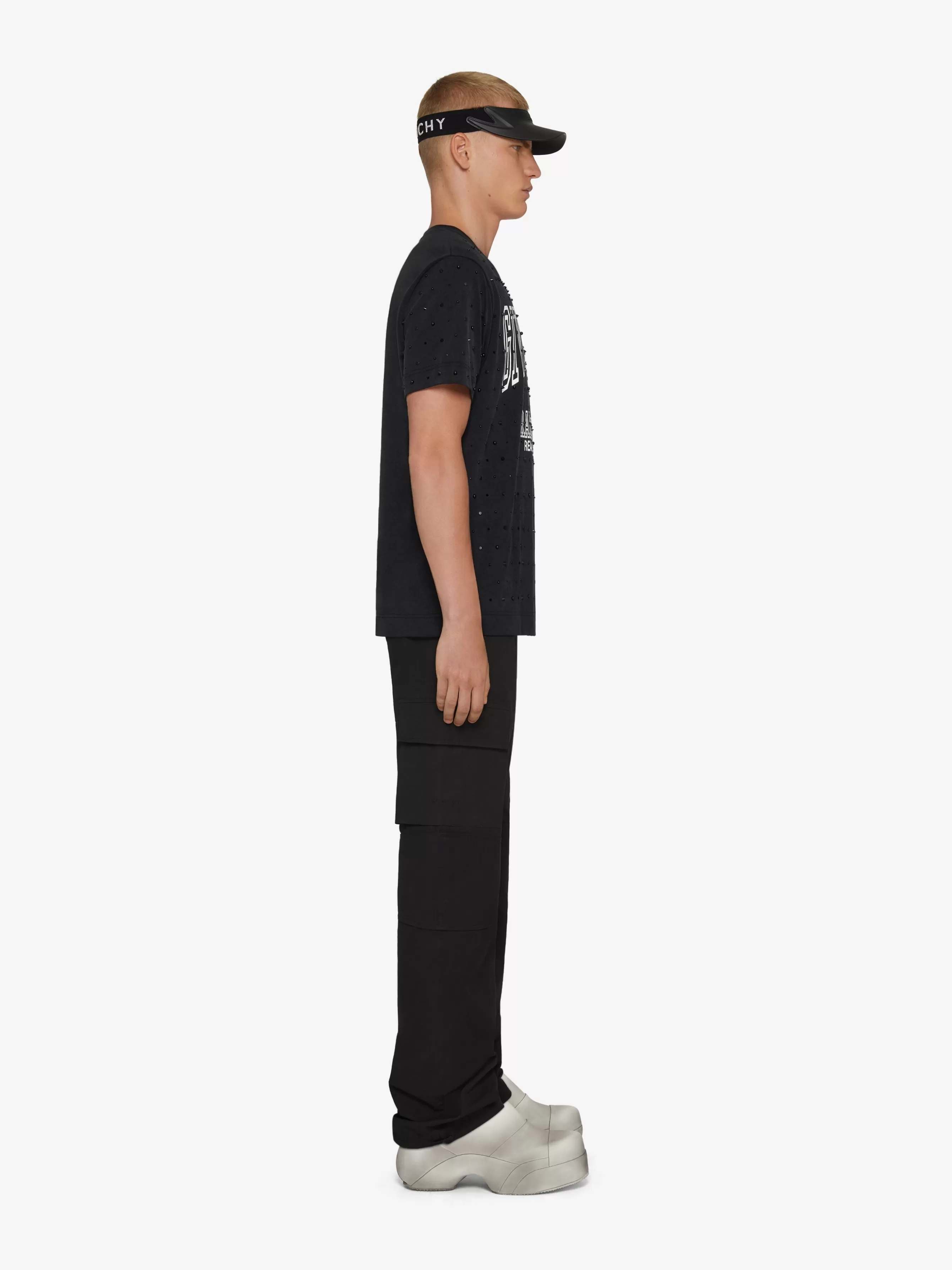 GIVENCHY Pants-Cargo pants in cotton