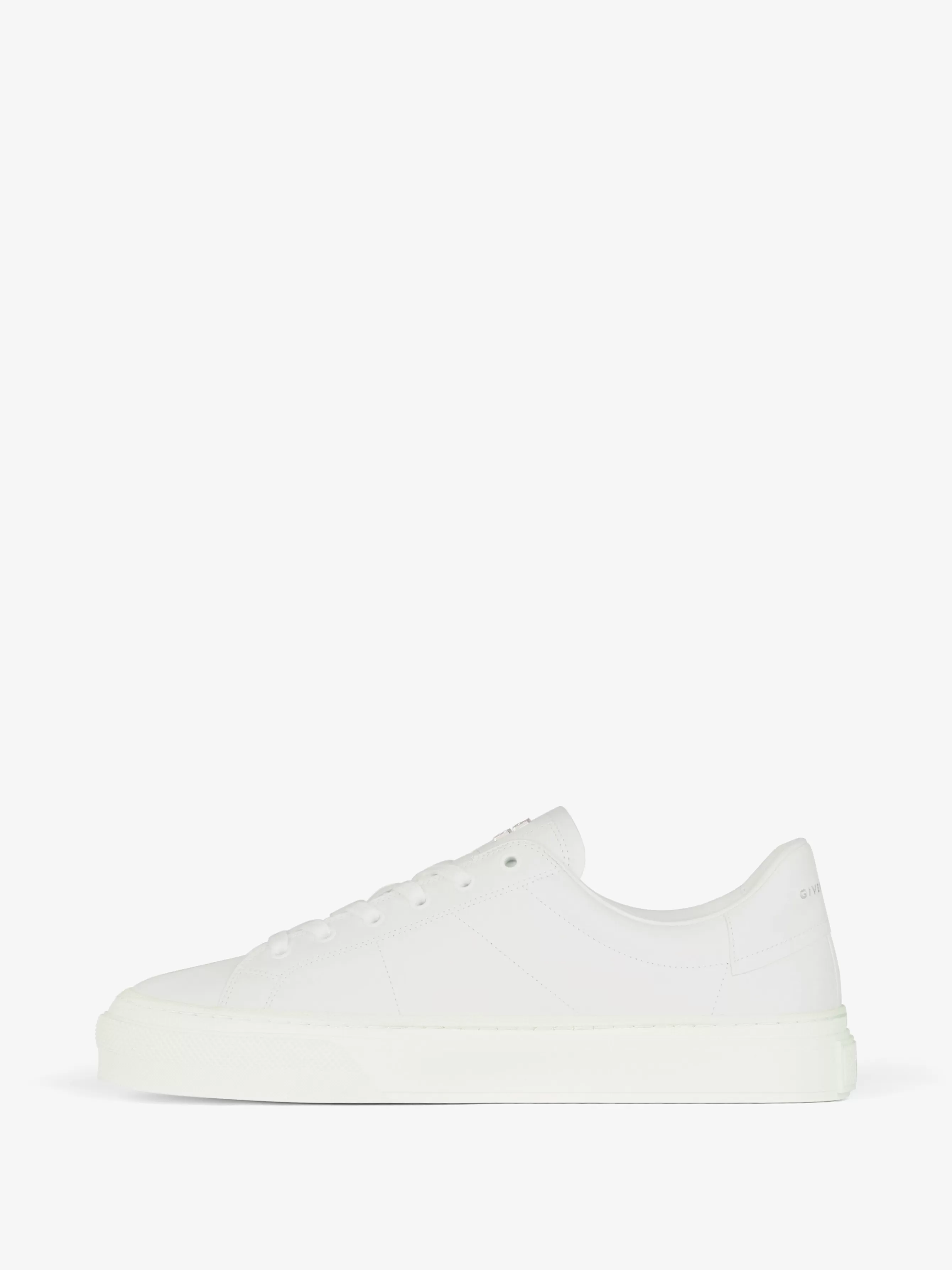 Sale GIVENCHY Shoes-City Sport sneakers in leather with tag effect 4G print