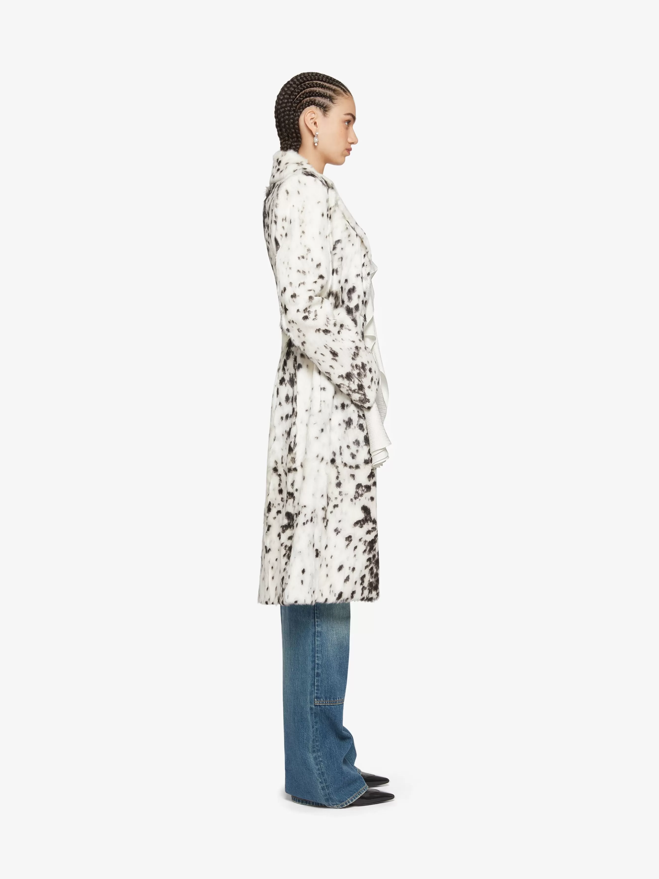 GIVENCHY Jackets & Coats-Coat in fur with snow leopard print