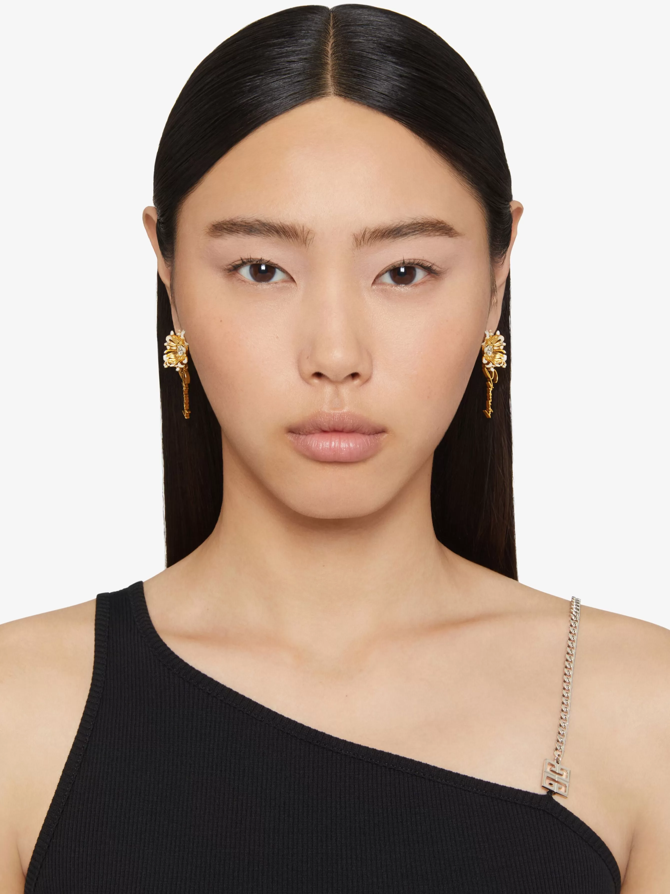 GIVENCHY Jewelry-Daisy earrings in metal and enamel with crystal