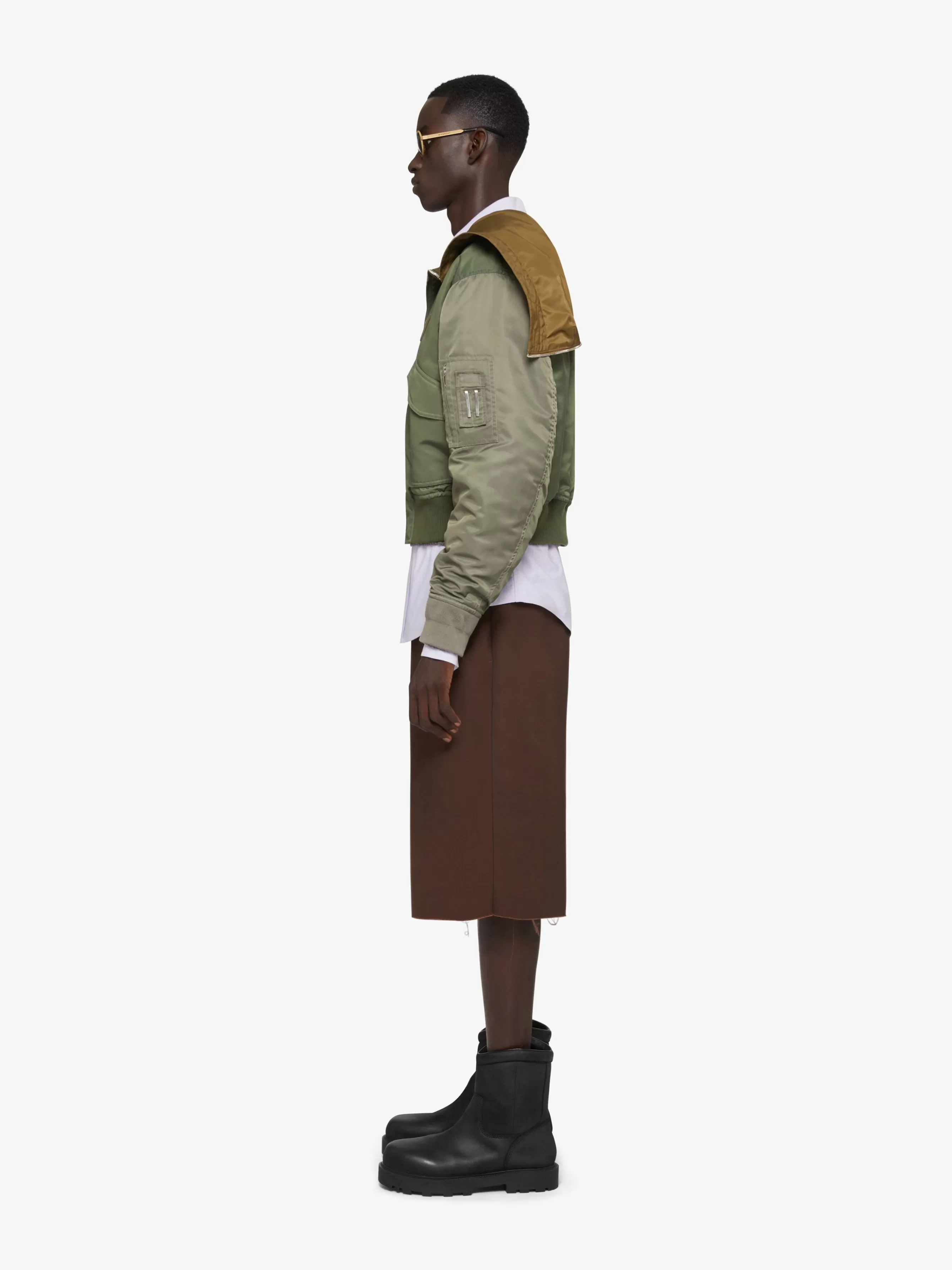 GIVENCHY Shorts-Extra wide chino bermuda shorts in canvas