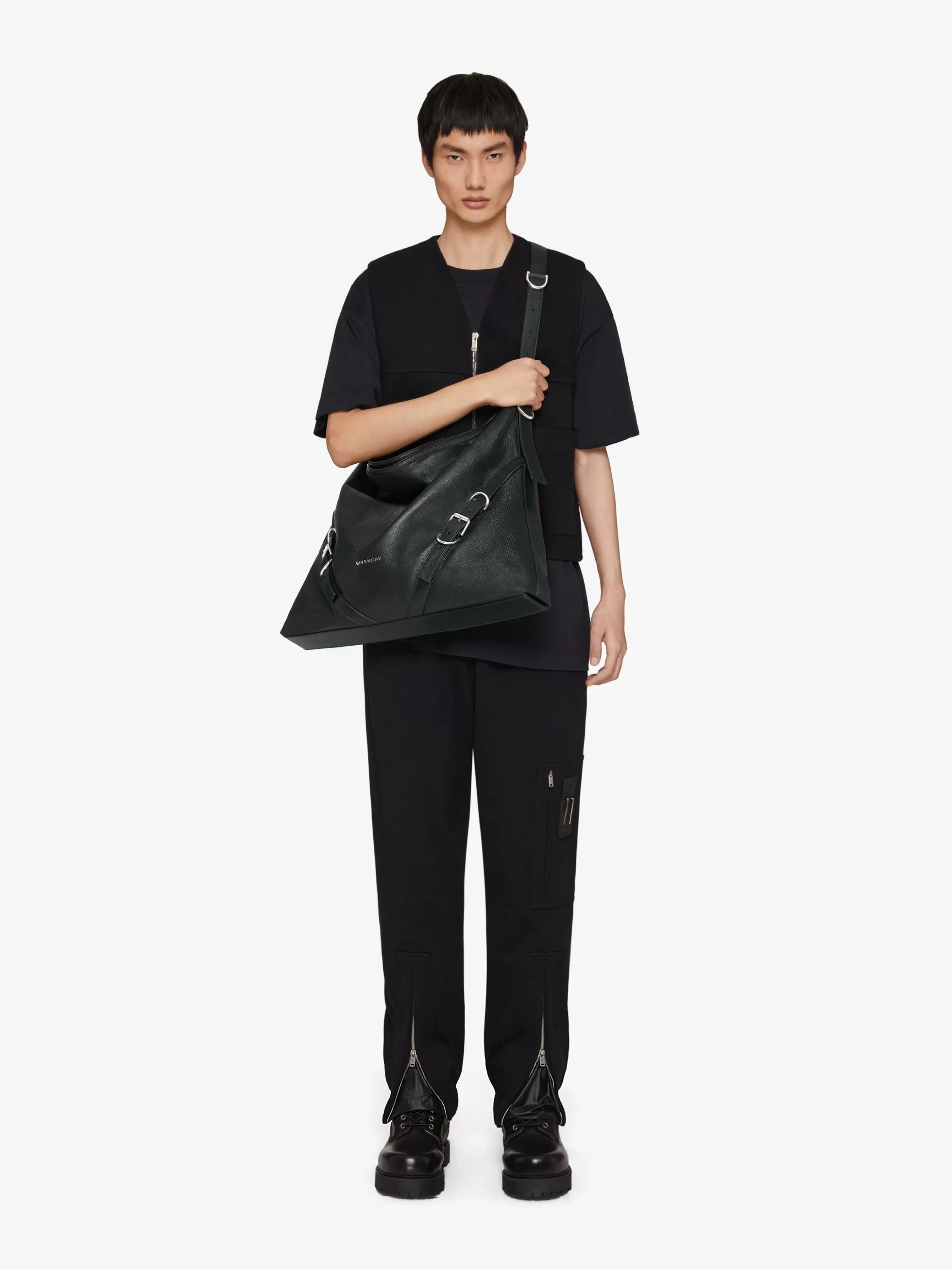 Men GIVENCHY Voyou | Pandora-Large Voyou bag in grained leather