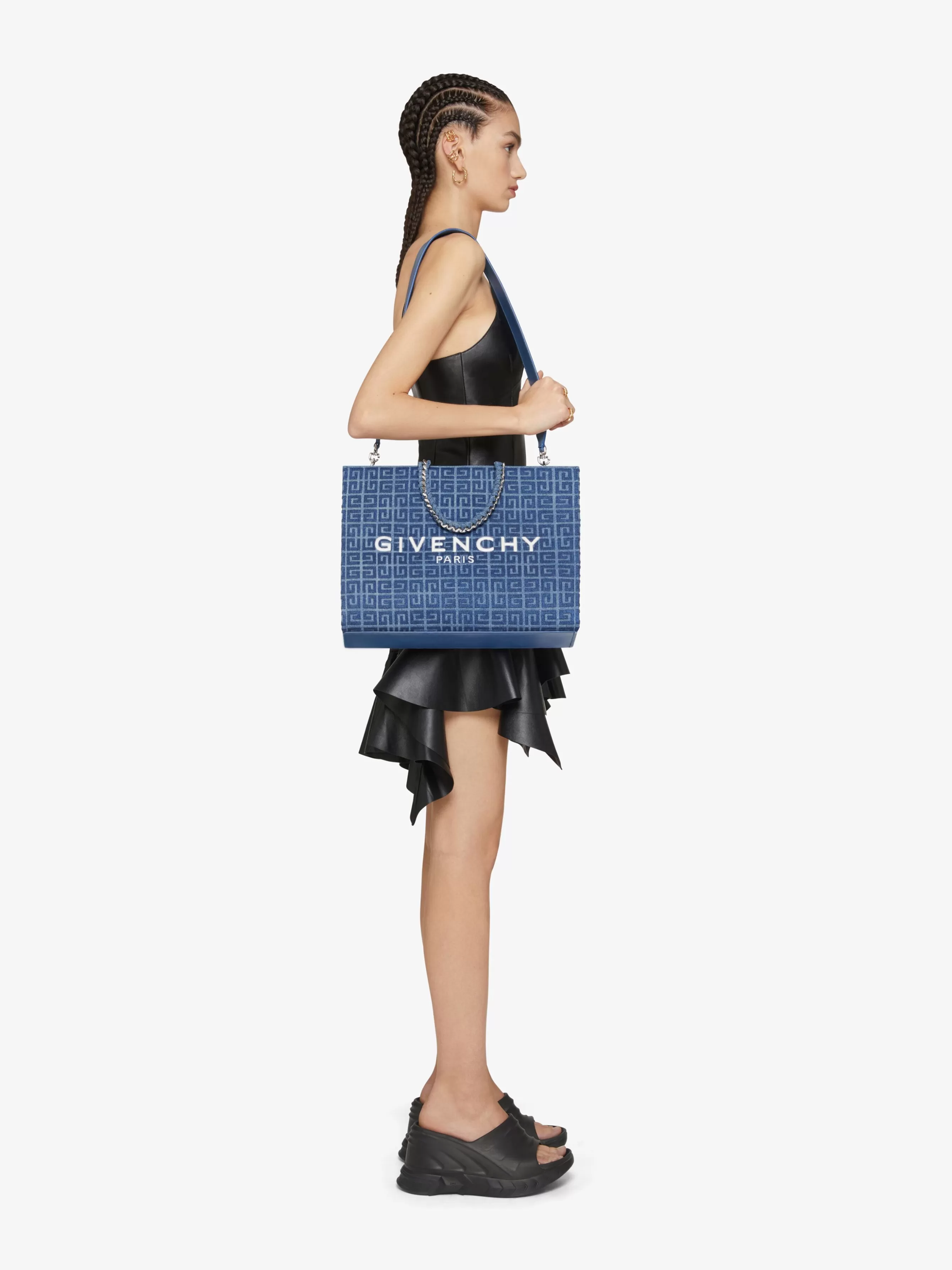 GIVENCHY G-Tote-Medium G-Tote shopping bag in 4G denim with chain