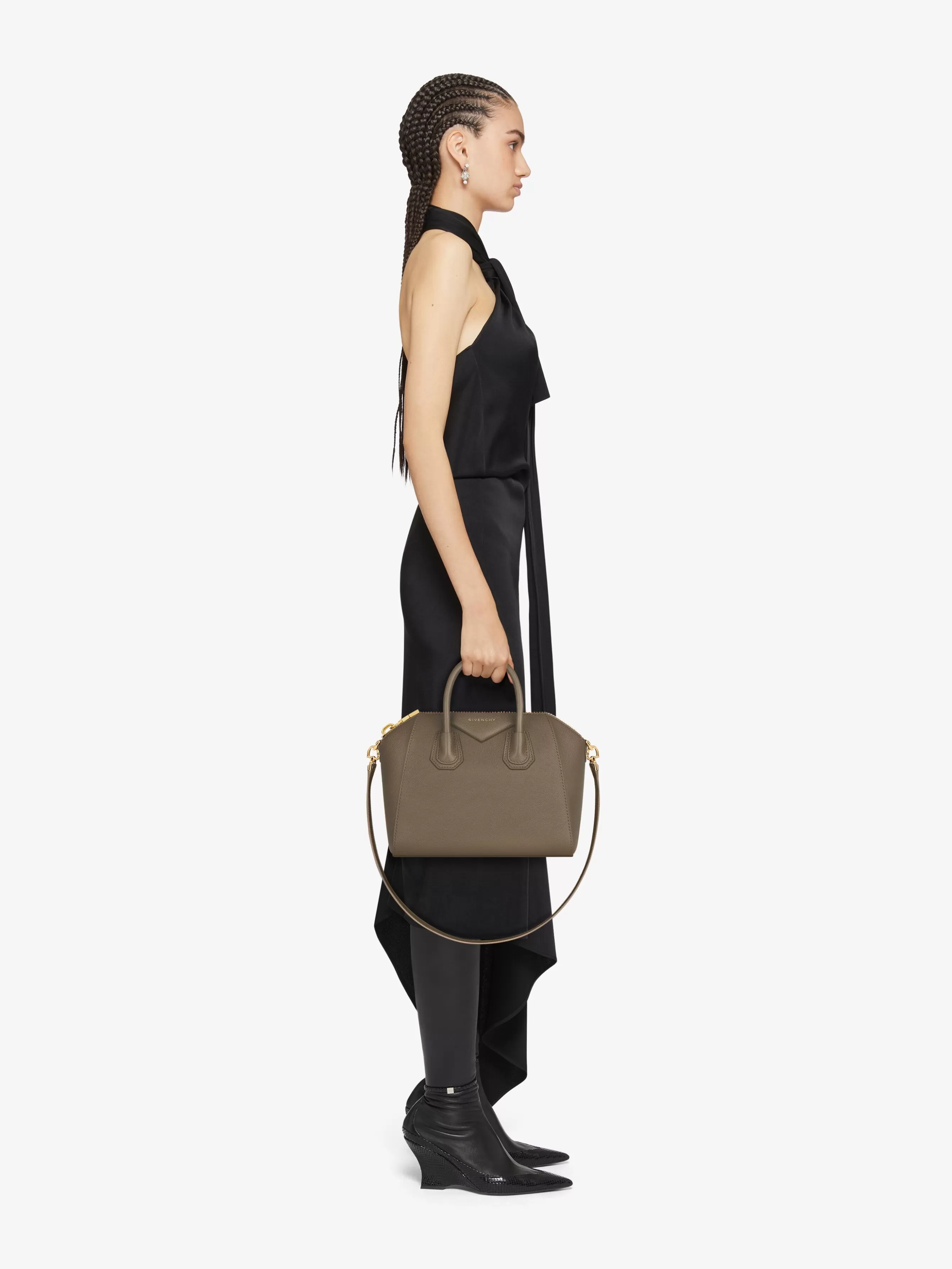 Men/Women GIVENCHY Antigona | Antigona-Small Antigona bag in grained leather